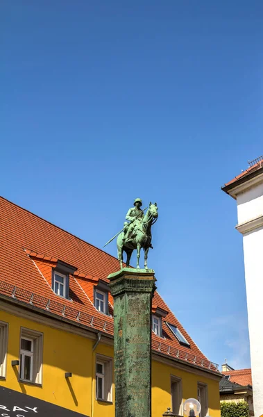 Bayreuth Německo Socha Kavalíra Pamatuje Kampaně Proti Rakousku Století Socha — Stock fotografie