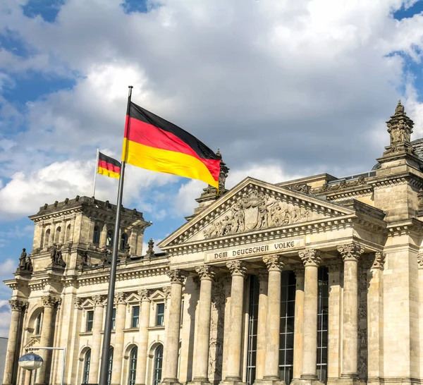 Das Reichstagsgebäude Berlin Deutscher Bundestag — Stockfoto