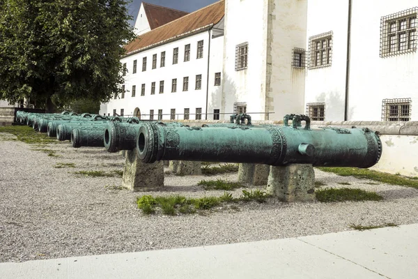 Ингольштадт Германия Пушки Дворе Армейского Музея Байериша — стоковое фото