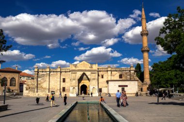 Aksaray 'da 1408-1409 yılları arasında inşa edilen tarihi Ulu Cami, Karamanoğlu Camii