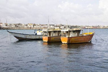 MOGADISHU, SOMALIA-Oct, 2014: Mogadişu kıyılarındaki teknelerin görüntüsü, Somali 'nin başkentidir.