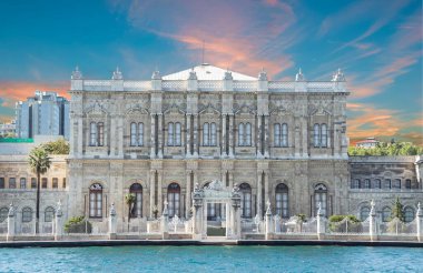 İstanbul, Türkiye, Dolmabahçe Sarayı. Saray Osmanlı İmparatorluğu 'nun 31. Sultanı I. Abdulmecid tarafından 1843' te yaptırıldı..