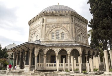 Efsanevi Türk sultanı Süleyman 'ın İstanbul' daki mezarı ile Süleyman Cami Mezarlığı