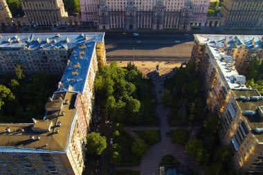 Şehir ve gökdelenler içinde merkezi, Moskova kış ve Yaz 2016 bina, Moskova'da çekilen fotoğraflar gökyüzü, şehir görünümünü 