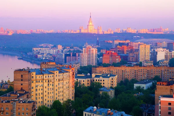 Вид Город Небоскребы Центре Москвы Фотографии Сделанные Зимой Летом 2016 — стоковое фото