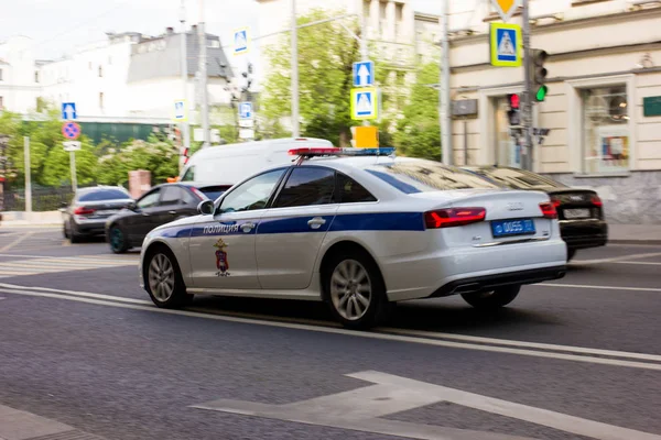 Поліція Збирається Зателефонувати Центр Москви Фото Було Прийнято Вулиці Велика — стокове фото