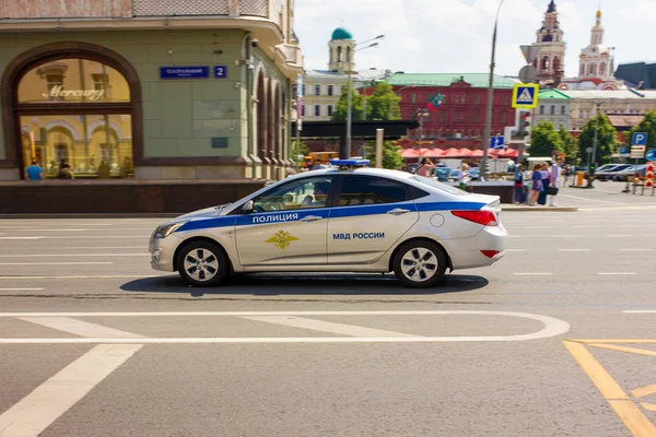 Специальная Полицейская Машина Едет Место Преступления Фото Сделано Театральной Площади — стоковое фото