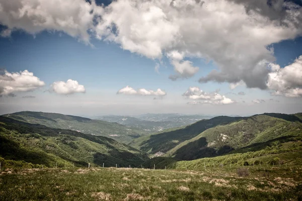 Vista Panoramica Dalla Vetta Del Monte Chiappo Una Piccola Montagna — Foto Stock