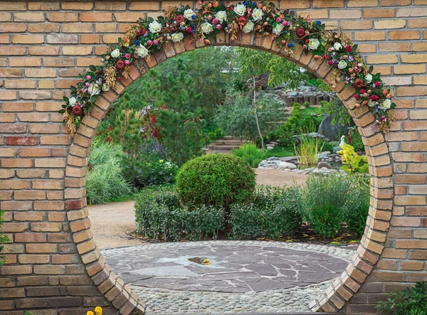 Dekore edilmiş bir kemer fotoğrafı