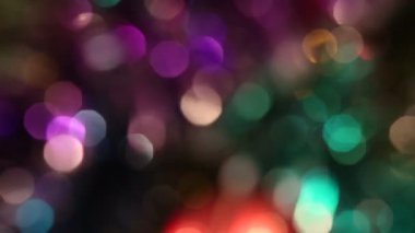 koyu arka plan üzerinde renkli soyut görüntüleri