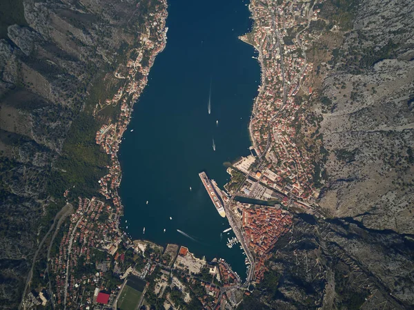 La ciudad de Montenegro desde la cima Fotos De Stock