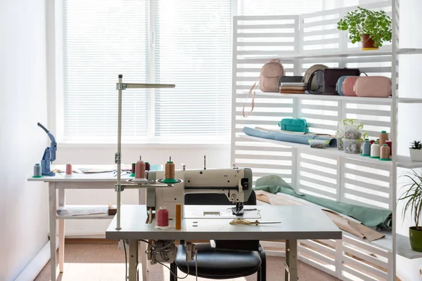 Sewing Equipment Spacious Bright Room — Stock Photo, Image