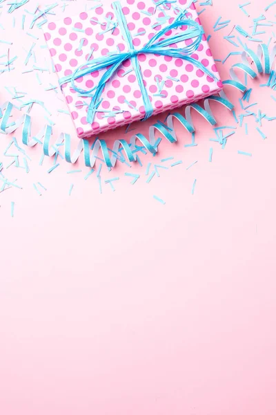 Birthday Background Pink Dotted Gift Box Serpentine Confetti Close — Stock Photo, Image
