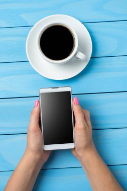 Akıllı telefon kullanarak eller atış kapatmak