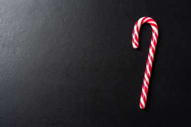 Şeker kamışı koyu arka plan üzerinde