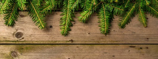 Árbol Navidad Sobre Una Vieja Mesa Madera — Foto de Stock