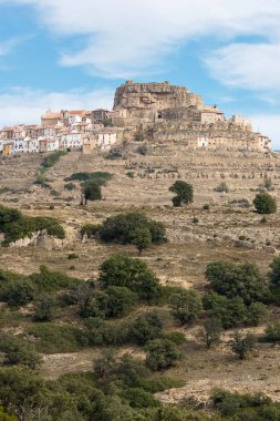 Ares del Maestre, tipik İspanyol mimarisi Old town adlı görüntülemek.