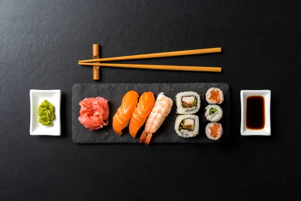 Japon Suşi. Yakın çekim