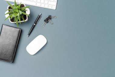 Bilgisayar ve aksesuarlarla iş geçmişi