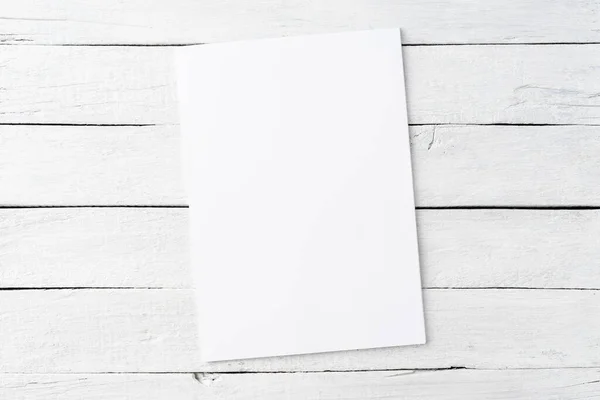 Blankes Weißes Blatt Papier Auf Rustikalem Holzgrund Ansicht Von Oben — Stockfoto