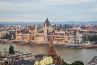 Budapeşte Macaristan ve bir Avrupa'nın en güzel şehrin başkenti olduğunu.