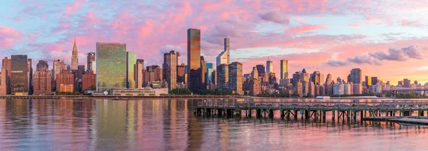 View Manhattan Skyline Long Island City Sunrise Area East River — Stock Photo, Image