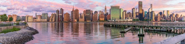 Vista Sullo Skyline Manhattan Dalla Long Island City All Alba — Foto Stock