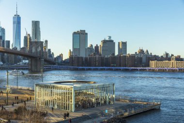 Dumbo Brooklyn Bridge Park gün batımında