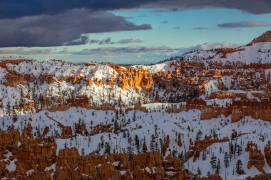 Bryce Kanyonu Ulusal Parkı, Utah, ABD