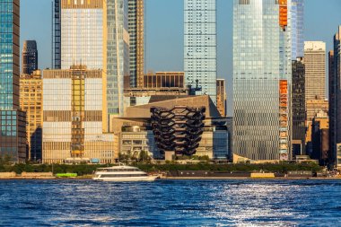 Lincoln Harbor Hudson Nehri kıyılarına New York City manzarası, New York, ABD