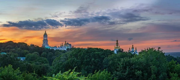 Києво Печерський Лавр Історичний Православний Християнський Монастир Після Заходу Сонця — стокове фото