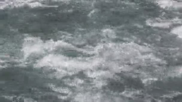 Wasseroberfläche Eines Hochlandflusses Natürlicher Hintergrund Fluss Kucherla Altai Gebirge — Stockvideo