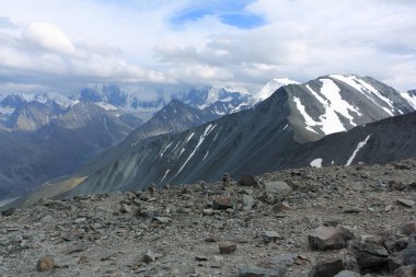 Belukha Dağı Kara-Turek Pass, Altay Dağları, Rusya'dan görünümünü