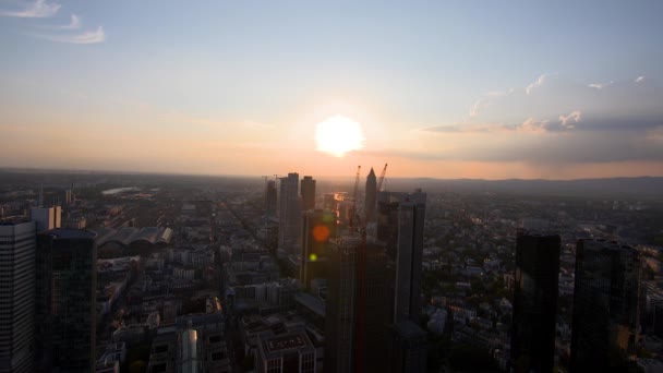 Skyline Van Frankfurt Bij Zonsondergang — Stockvideo