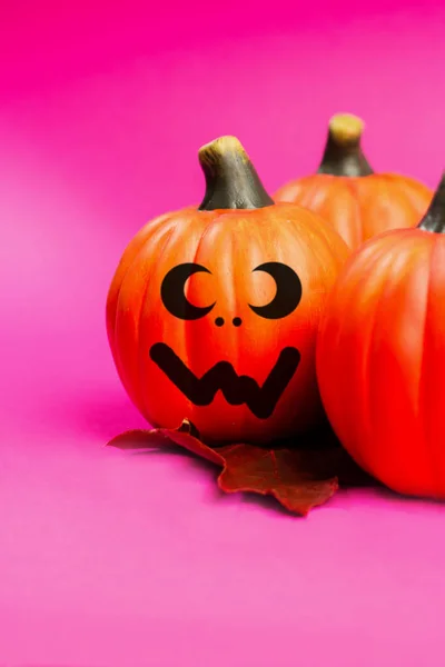 Tło Wakacje Halloween Halloween Pumpkin Jack Lantern Wystrój Śmieszne Twarze — Zdjęcie stockowe