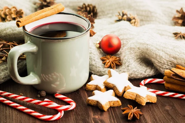 Winter New Year Theme Christmas Hot Steaming Cup Glint Wine — Stock Photo, Image