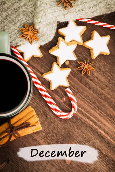 Calda Tazza Fumante Natale Vino Luccicante Con Spezie Cannella Anice — Foto Stock