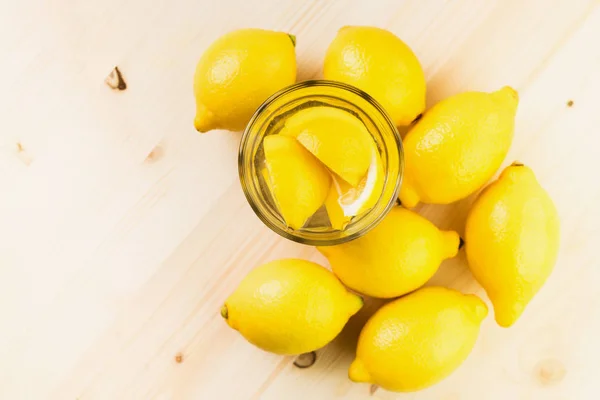 Glass Water Piece Lemon Glass Fresh Hand Made Lemonade Lemons — Stock Photo, Image