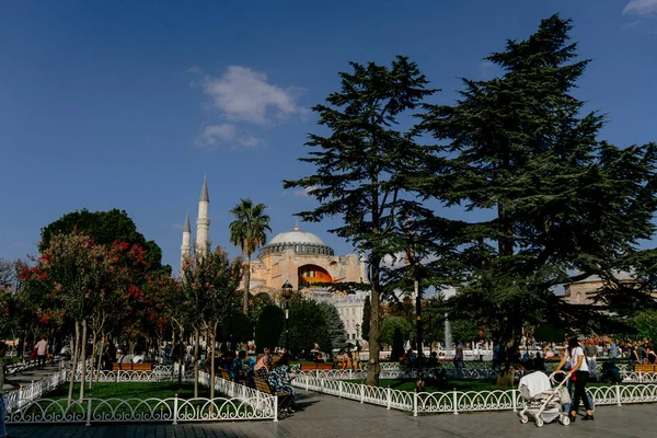 Tarihi Ayasofya, bir kez bir kilise ve cami ve şimdi bir müze - Istanbul, Türkiye. Eylül 2018