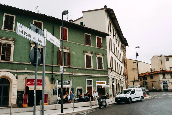 Facade House Green Florence Italy September 2018 — Stock Photo, Image