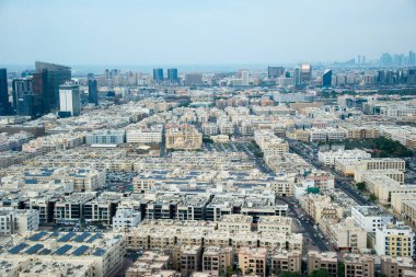 Dubai, BAE - 15 Kasım: Dubai, BAE 'deki Dubai Frame Gözlem güvertesinden eski Dubai manzarası. Dünyanın en büyük çerçevesi rekorunu elinde tutuyor..