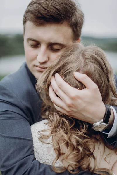 Groom Embracing Hugging Beautiful Gorgeous Bride Happy Sensual Wedding Couple — Stock Photo, Image