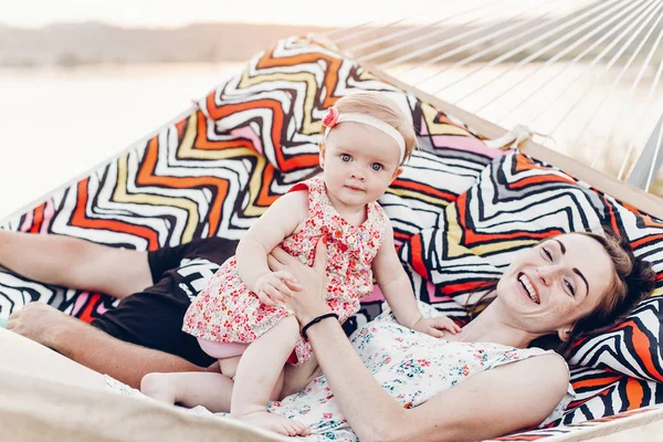 Happy Stylish Family Playing Cute Daughter Relaxing Hammock Summer Vacation — Stock Photo, Image