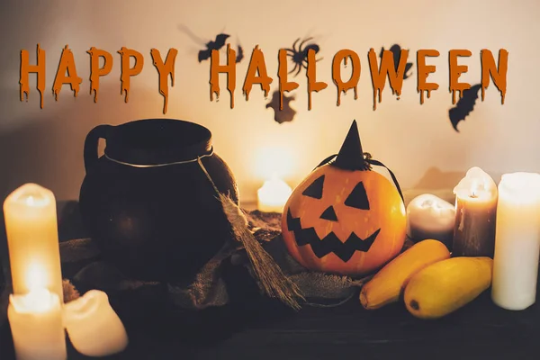 Happy Halloween Pomarańczowy Tekst Kartkę Życzeniami Czarownicy Kocioł Jack Lantern — Zdjęcie stockowe