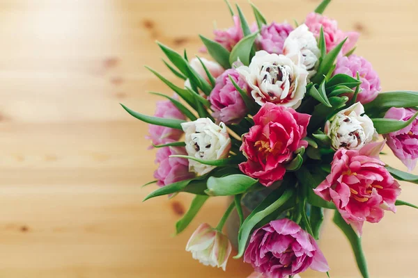 Prachtige Dubbele Peony Tulpen Vaas Bovenaanzicht Met Kopie Ruimte Kleurrijke — Stockfoto