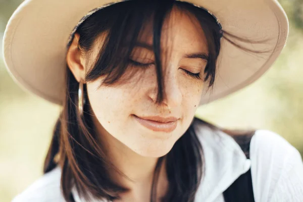 Portrait of calm hipster girl with backpack traveling on top of — Stock Photo, Image