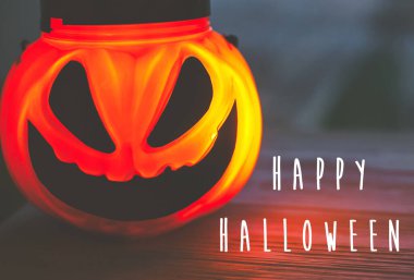 Mutlu Cadılar Bayramı mesajları, tebrik kartı. Ürkütücü atmosferik Jack!