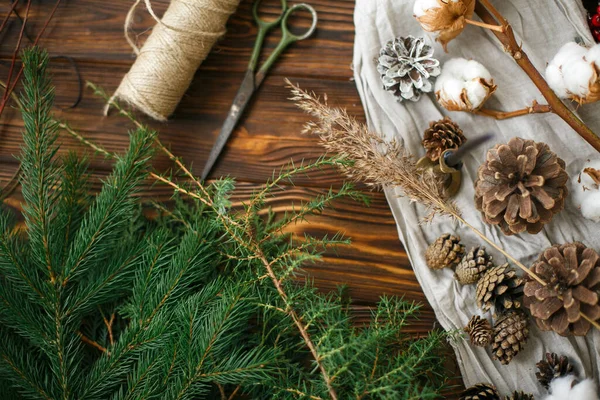 Ramos Árvore Natal Decorações Para Fazer Grinalda Natal Rústico Casa — Fotografia de Stock