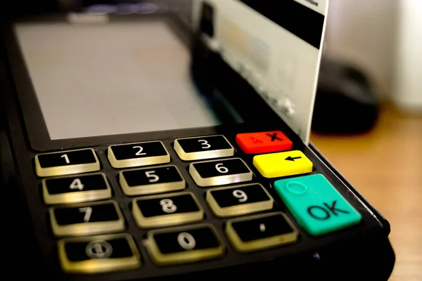 Pos üzerinde kredi kart ile ödeme yapma