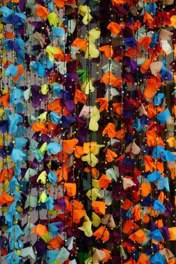 Canlı renkli dekoratif vurucu yakın görünüm